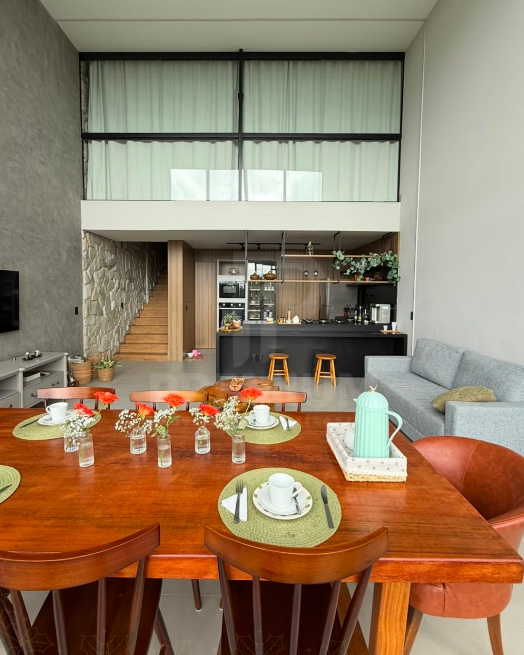 LOFT NO MONTELIER | LOCAÇÃO POR TEMPORADA